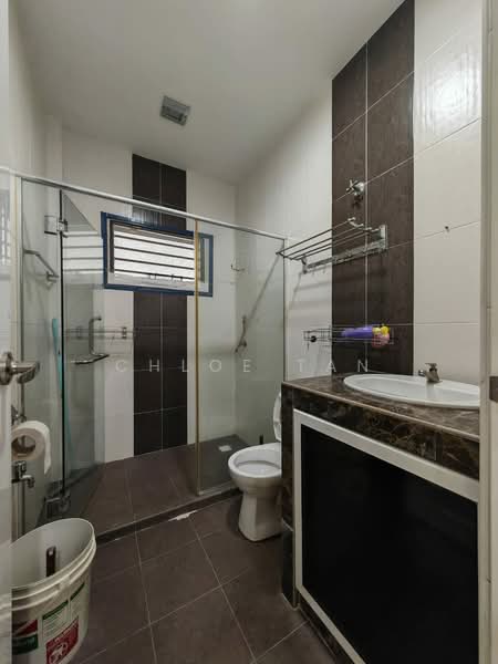 Rumah Teres 2 Tingkat untuk Dijual di Kemuning Utama (Shah Alam) - Chloe Tan - Bathroom - PropertyGuru.com.my