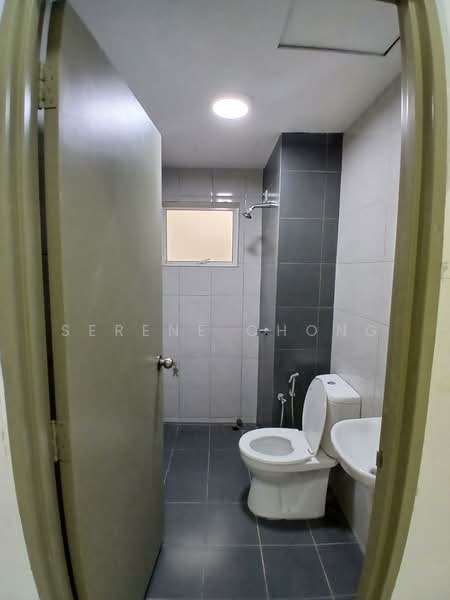Kondominium untuk Disewa di Puncak 7 - Serene Chong - Bathroom - PropertyGuru.com.my