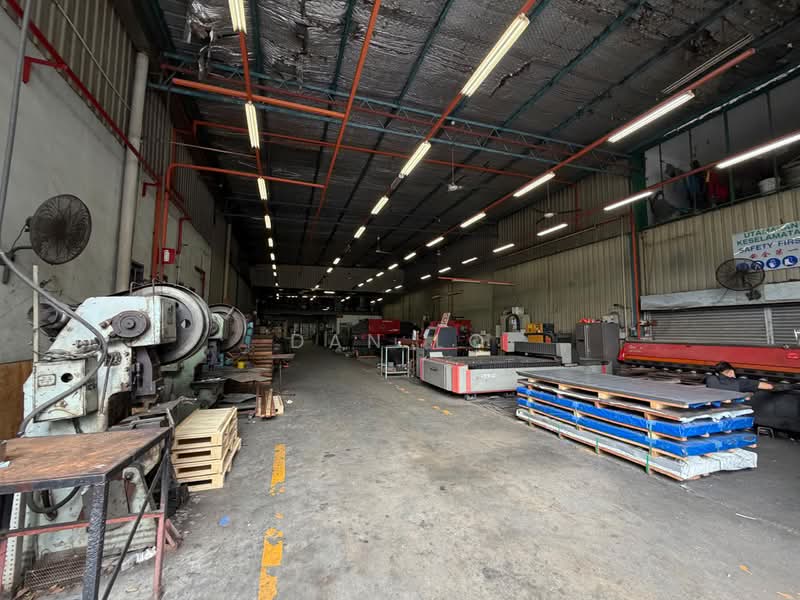 Kilang untuk Dijual di Bukit Kinrara Industrial Park (Puchong) - Dan Lo - Interior - PropertyGuru.com.my
