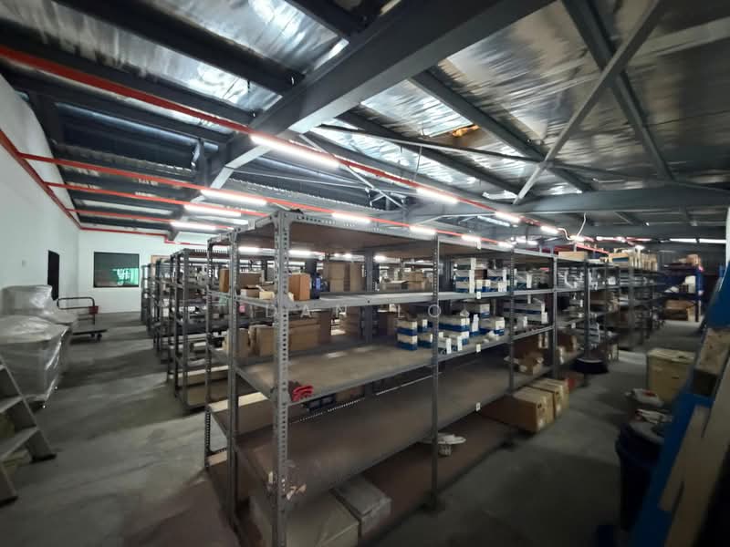 Kilang untuk Dijual di Bukit Kinrara Industrial Park (Puchong) - Dan Lo - Interior - PropertyGuru.com.my