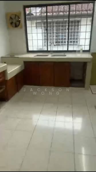 Rumah Teres 1 Tingkat untuk Dijual di Seksyen 2, Taman Kinrara (Puchong) - Jackson Wong - Kitchen - PropertyGuru.com.my