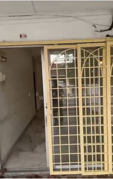 Rumah Teres 1 Tingkat untuk Dijual di Seksyen 2, Taman Kinrara (Puchong) - Jackson Wong - Entrance - PropertyGuru.com.my