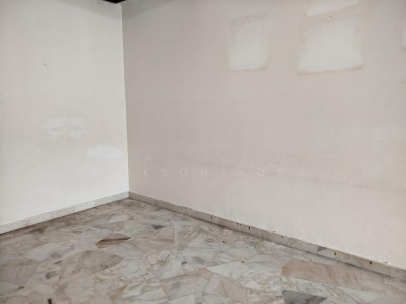 1-storey Terraced House for Sale in Seksyen 2, Taman Kinrara (Puchong) - Jackson Wong - Interior - PropertyGuru.com.my