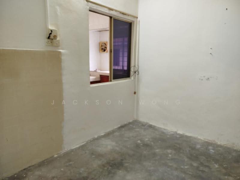 1-storey Terraced House for Sale in Seksyen 2, Taman Kinrara (Puchong) - Jackson Wong - Interior - PropertyGuru.com.my
