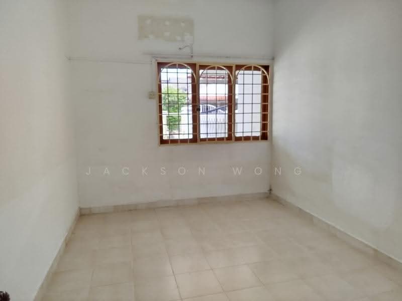 1-storey Terraced House for Sale in Seksyen 2, Taman Kinrara (Puchong) - Jackson Wong - Interior - PropertyGuru.com.my