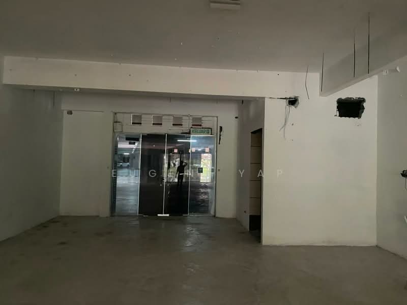 Shop for Rent in Kelana Jaya (Petaling Jaya) - Eugene Yap - Interior - PropertyGuru.com.my