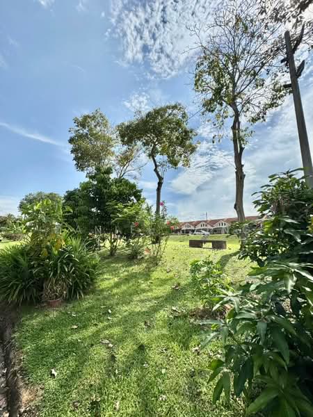 Rumah Teres 1 Tingkat untuk Dijual di Bandar Putra (Kulai) - Daniel Yong - Exterior - PropertyGuru.com.my