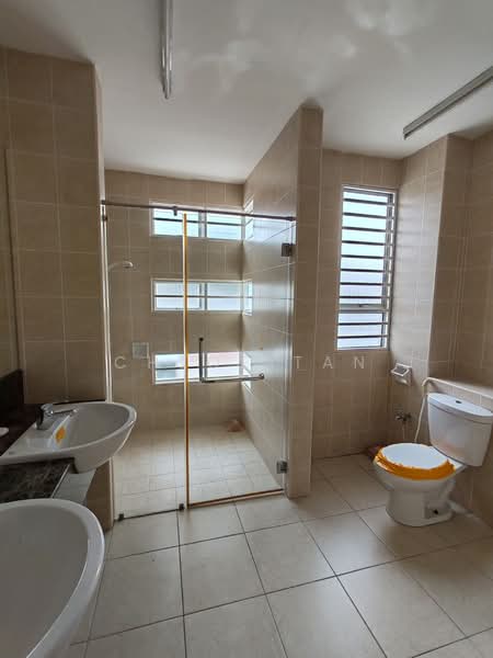 2-storey Terraced House for Sale in Kota Kemuning (Shah Alam) - Chloe Tan - Bathroom - PropertyGuru.com.my