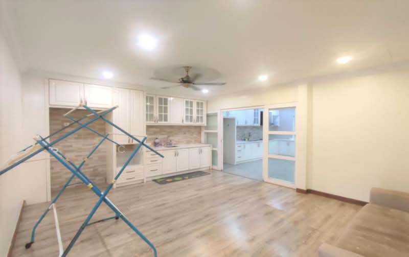 Semi-Detached House for Rent in Shah Alam (Selangor) - Carmen Ng - Kitchen - PropertyGuru.com.my