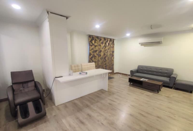 Semi-Detached House for Rent in Shah Alam (Selangor) - Carmen Ng - Living Room - PropertyGuru.com.my