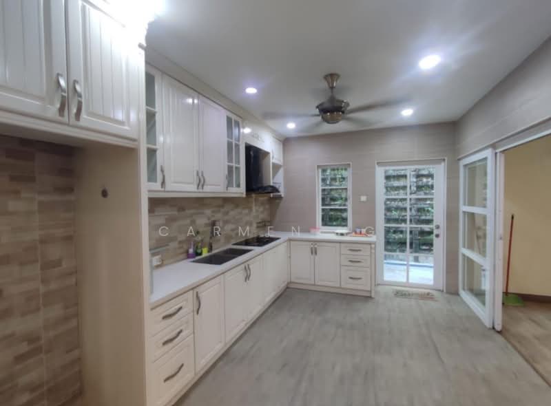 Semi-Detached House for Rent in Shah Alam (Selangor) - Carmen Ng - Kitchen - PropertyGuru.com.my