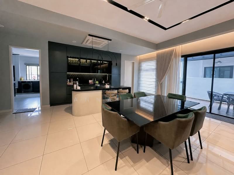 Semi-Detached House for Rent in Kota Kemuning (Shah Alam) - Anna Tan - Kitchen - PropertyGuru.com.my