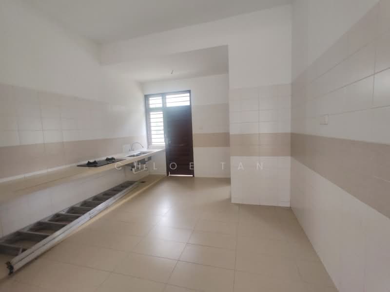 2-storey Terraced House for Sale in Alam Impian (Shah Alam) - Chloe Tan - Kitchen - PropertyGuru.com.my