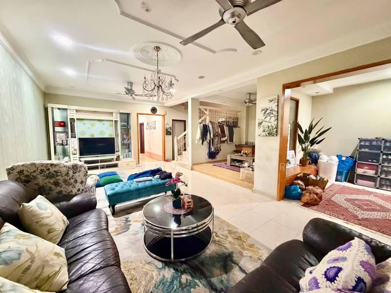 2-storey Terraced House for Sale in Bukit Jelutong (Shah Alam) - muharni sawarin - Living Room - PropertyGuru.com.my