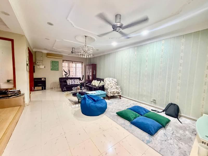 2-storey Terraced House for Sale in Bukit Jelutong (Shah Alam) - muharni sawarin - PropertyGuru.com.my