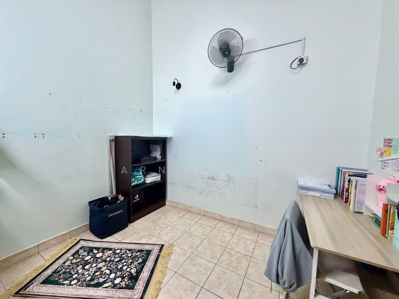 2-storey Terraced House for Sale in Bukit Jelutong (Shah Alam) - muharni sawarin - PropertyGuru.com.my
