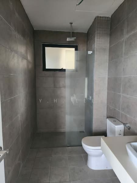 Kondominium untuk Disewa di O2 Residence - Y.H. Lee - Bathroom - PropertyGuru.com.my