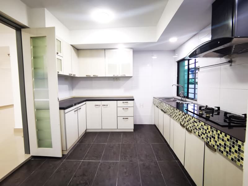 Rumah Teres 2-Tingkat untuk Dijual di Taman Bukit Serdang (Seri Kembangan) - Milo Chan - Kitchen - PropertyGuru.com.my