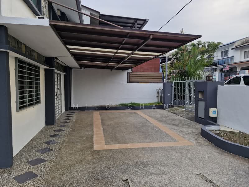 Rumah Teres 2-Tingkat untuk Dijual di Taman Bukit Serdang (Seri Kembangan) - Milo Chan - Exterior - PropertyGuru.com.my