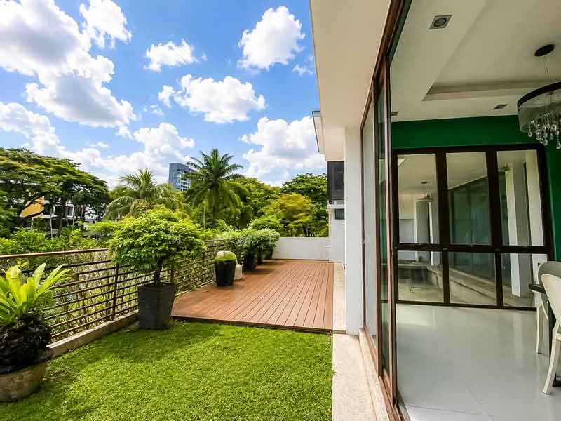 Rumah Berkembar untuk Dijual di Presint 8 (Putrajaya) - N. Melisa - Balcony - PropertyGuru.com.my