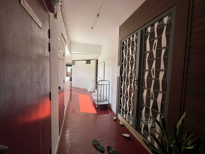 Servis Apartment untuk Dijual di Sri Sayang - Sunny Lok - Corridor - PropertyGuru.com.my