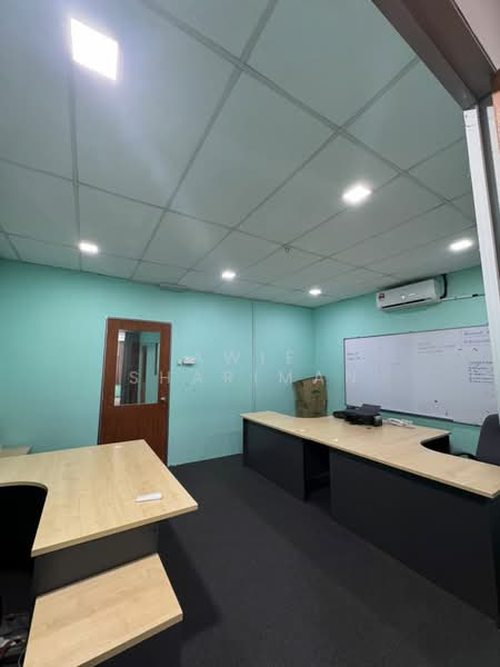 Shop / Office for Rent in Alam Suria (Puncak Alam) - Awie Shariman - Interior - PropertyGuru.com.my