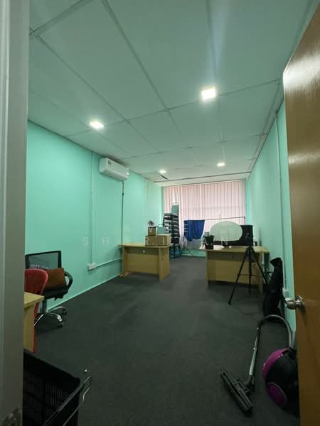 Shop / Office for Rent in Alam Suria (Puncak Alam) - Awie Shariman - Interior - PropertyGuru.com.my