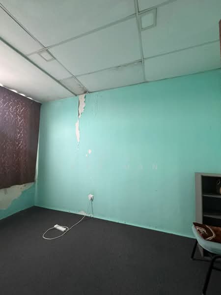 Shop / Office for Rent in Alam Suria (Puncak Alam) - Awie Shariman - Interior - PropertyGuru.com.my