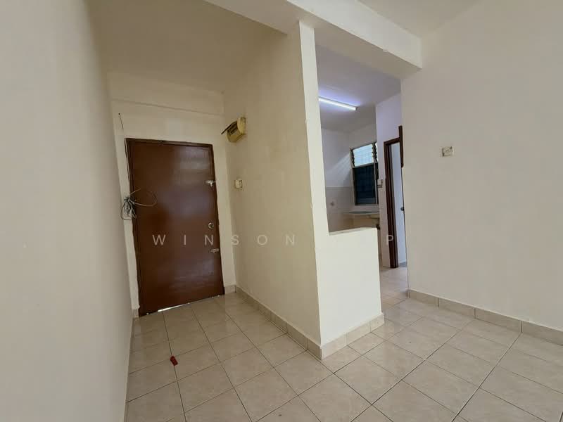 Pangsapuri untuk Dijual di Vista Seri Alam - Winson Yap - Entrance - PropertyGuru.com.my
