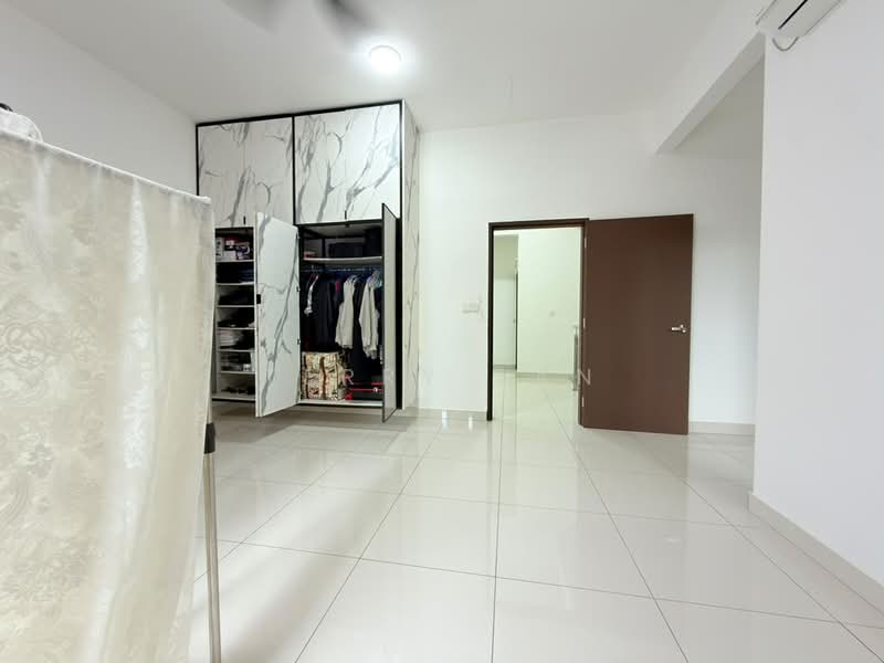 Rumah Teres 2 Tingkat untuk Dijual di Masai (Johor) - Terry Tan - Bedroom - PropertyGuru.com.my