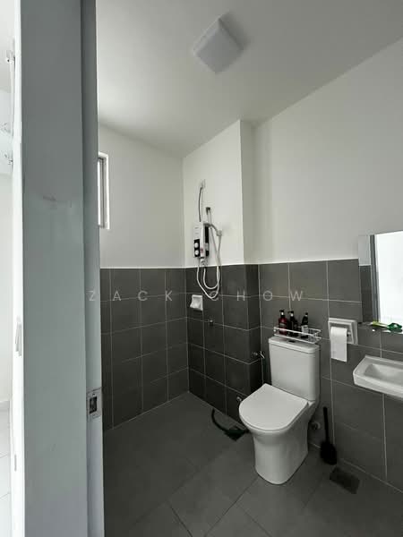 Rumah Teres 2 Tingkat untuk Dijual di Taman Bestari Perdana (Pasir Gudang) - Zack Chow - Bathroom - PropertyGuru.com.my