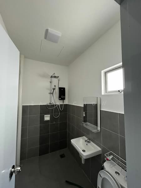 Rumah Teres 2 Tingkat untuk Dijual di Taman Bestari Perdana (Pasir Gudang) - Zack Chow - Bathroom - PropertyGuru.com.my