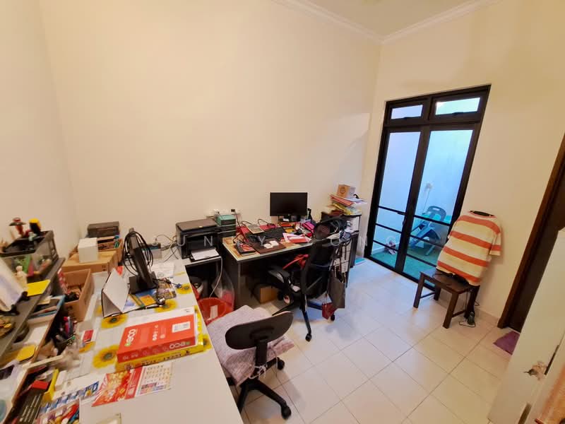 Rumah Teres 2 Tingkat untuk Dijual di Bandar Kinrara Seksyen 5 (Bandar Kinrara) - SUNNY YONG - Study - PropertyGuru.com.my