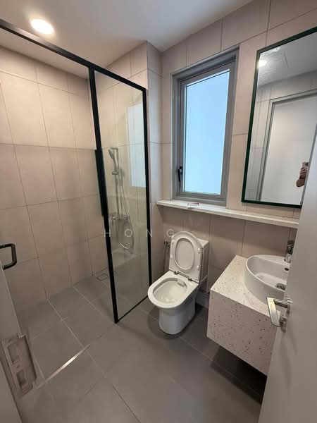 Service Residence for Sale at The Meg Serviced Residence - Hong . - Bathroom - PropertyGuru.com.my
