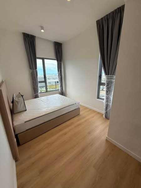 Service Residence for Sale at The Meg Serviced Residence - Hong . - Bedroom - PropertyGuru.com.my