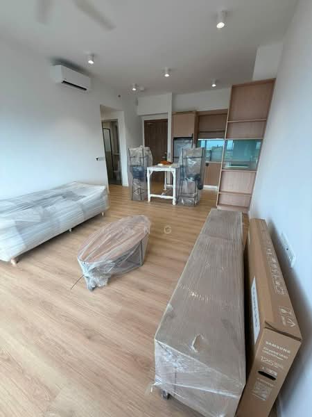 Service Residence for Sale at The Meg Serviced Residence - Hong . - Living Room - PropertyGuru.com.my