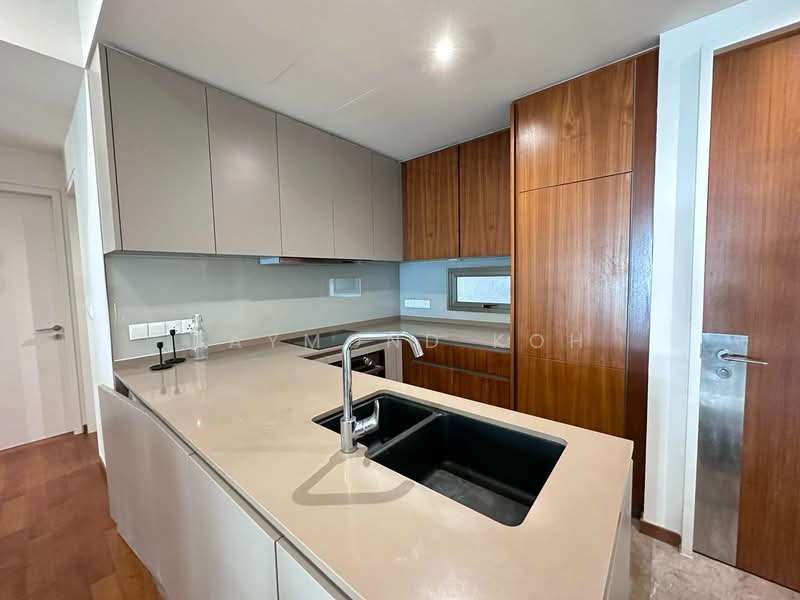 Kediaman Servis untuk Dijual di Stonor 3 - Raymond Koh - Kitchen - PropertyGuru.com.my