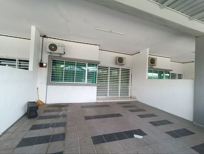 Terraced House for Sale in Batu Gajah (Perak) - Jerry Chow - Exterior - PropertyGuru.com.my