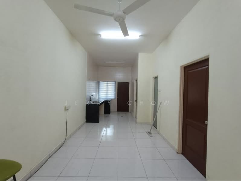 Terraced House for Sale in Batu Gajah (Perak) - Jerry Chow - Kitchen - PropertyGuru.com.my