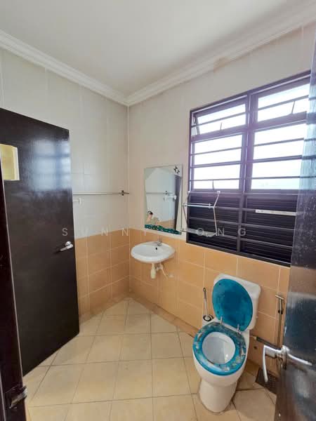 Rumah Teres 2 Tingkat untuk Dijual di Bandar Kinrara Seksyen 5 (Bandar Kinrara) - SUNNY YONG - Bathroom - PropertyGuru.com.my