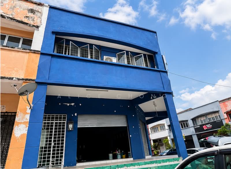 Shop for Rent in Taman Lestari Perdana (Seri Kembangan) - Alice Chong - Exterior - PropertyGuru.com.my