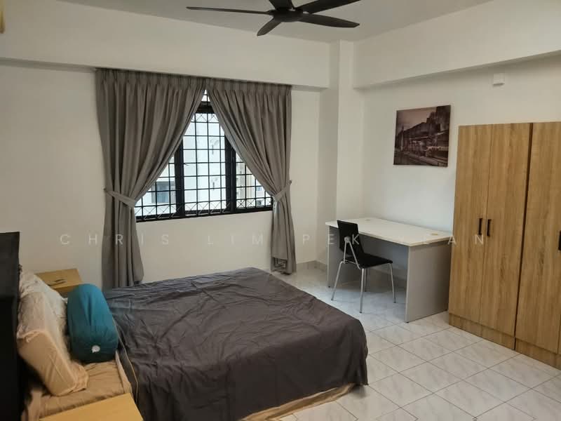 Condominium for Rent at Vista Komanwel C - Chris Lim Pek Yean - Bedroom - PropertyGuru.com.my