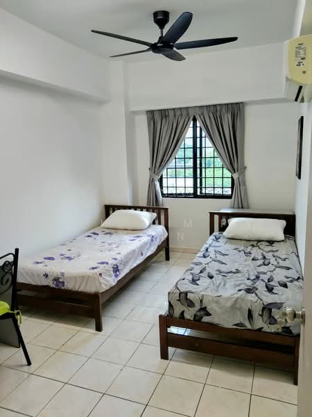 Condominium for Rent at Vista Komanwel C - Chris Lim Pek Yean - Bedroom - PropertyGuru.com.my