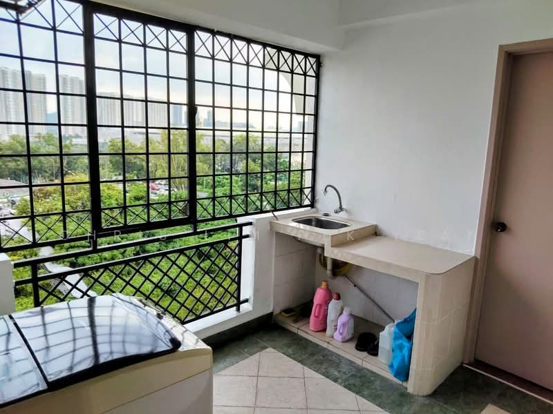 Condominium for Rent at Vista Komanwel C - Chris Lim Pek Yean - Balcony - PropertyGuru.com.my