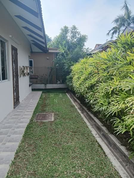 Bungalow for Sale in Senawang (Negeri Sembilan) - Sharon Jacinta Mary Pinto - Garden - PropertyGuru.com.my