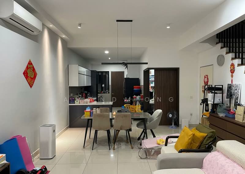 Rumah Teres untuk Dijual di Elmina (Shah Alam) - Amanda Ong - Living Room - PropertyGuru.com.my