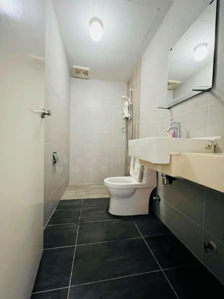 Service Residence for Rent at Arte Plus - Norhafiz Bin Mohd Nor - Bathroom - PropertyGuru.com.my