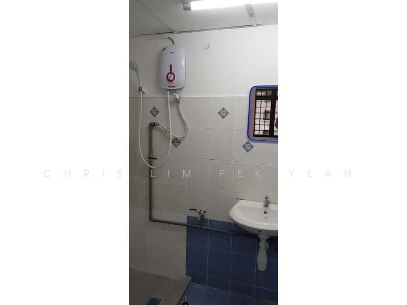 Kondominium untuk Dijual di Vista Komanwel C - Chris Lim Pek Yean - Bathroom - PropertyGuru.com.my