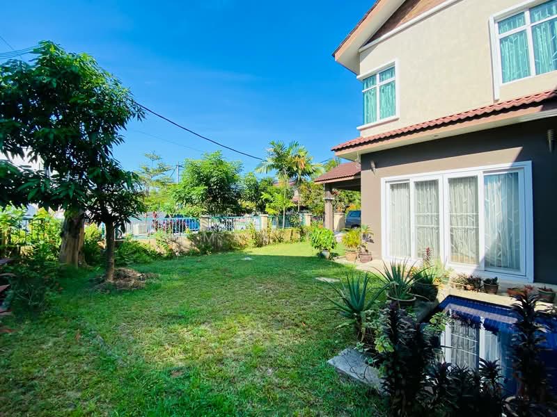 Rumah Banglo untuk Dijual di Taman Pinggiran Putra (Seri Kembangan) - Luqman Ramli - Exterior - PropertyGuru.com.my