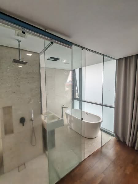 Kondominium untuk Disewa di The Capers @ Sentul East - Justin Lai - Bathroom - PropertyGuru.com.my